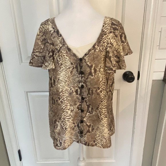 New! Anthropologie Willow Snake-Printed v-neck flutter slv Blouse 33345 - Picture 6 of 15